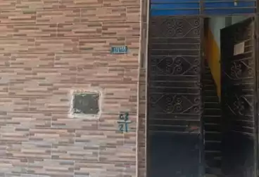 House / Home For sale - 6 rooms