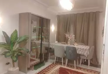 Apartments For sale - 2 rooms - floor 4