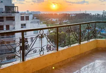 Apartments For rent - 2 rooms - floor 13