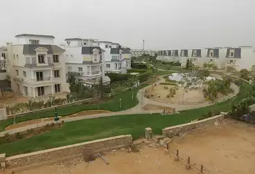 Villas For sale - 4 rooms