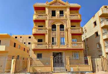 Apartment with Garden For sale - 3 rooms - floor 0