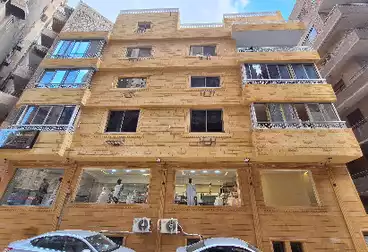 إداري للبيع