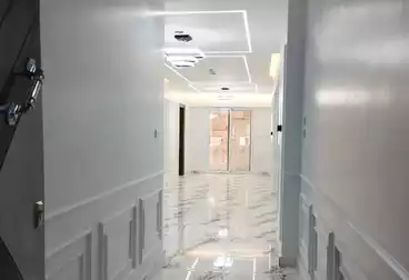 Apartments For sale - 3 rooms - floor 2