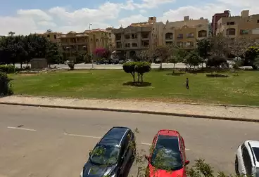 شقق للبيع - 3 غرف - بالدور 1