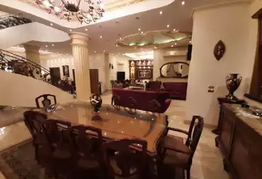 Penthouse For sale - 7 rooms - floor 10