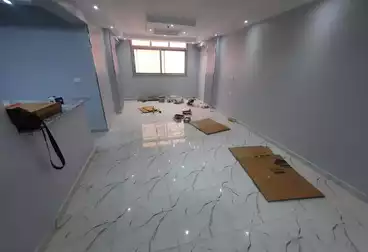 Apartments For rent - 3 rooms - floor 10