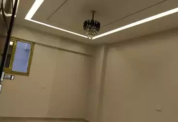 شقق للبيع - 3 غرف - بالدور 1