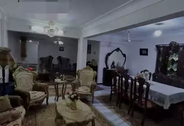 Apartments For sale - 2 rooms - floor 4