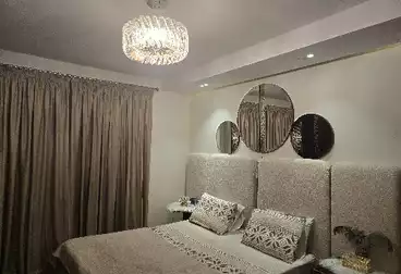 Apartments For sale - 2 rooms - floor 8