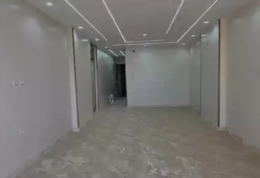 Apartments For sale - 3 rooms - floor 7