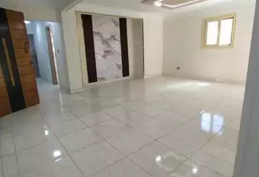Apartments For sale - 3 rooms - floor 1