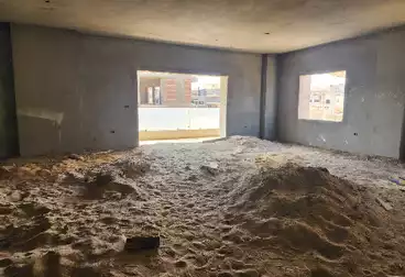 Apartments For sale - 3 rooms - floor 1