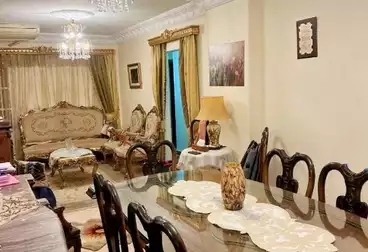 Furnished Apartment For sale - 3 rooms - floor 4