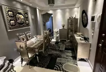 Apartments For sale - 2 rooms - floor 5