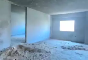 Apartments For sale - 4 rooms - floor 1