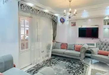 شقق للبيع - 3 غرف - بالدور 1