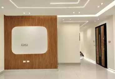Apartments For sale - 3 rooms - floor 2