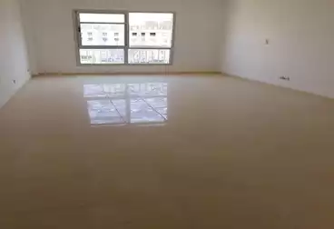 Apartments For sale - 3 rooms - floor 4