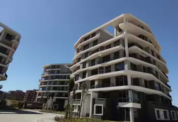 Apartment with Garden For sale - 2 rooms - floor 6