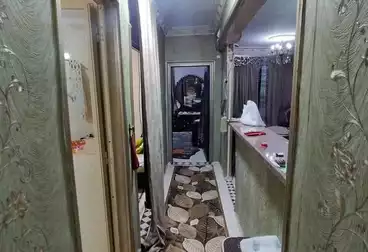 Apartments For sale - 2 rooms - floor 4