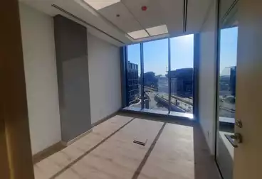 Administrative For rent - 3 rooms - floor 4