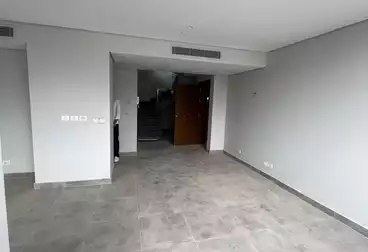 Penthouse For sale - 2 rooms - floor 4