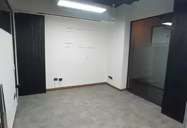 Offices For rent - 12 rooms - floor 2
