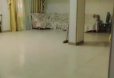 Apartments For sale - 2 rooms - floor 4