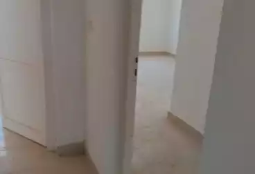 Apartments For sale - 3 rooms - floor 4