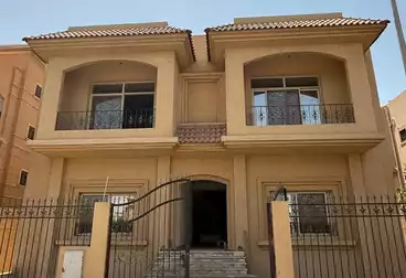 Apartments For sale - 3 rooms - floor 1