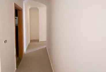 Apartments For sale - 3 rooms - floor 2
