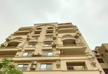 شقق للبيع - 3 غرف - بالدور 2