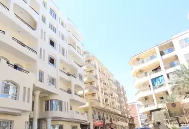 Apartments For sale - 2 rooms - floor 8