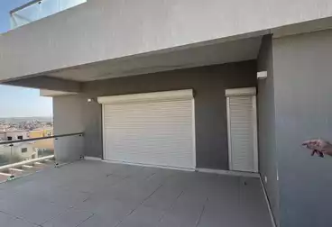 Apartments For rent - 4 rooms - floor 4
