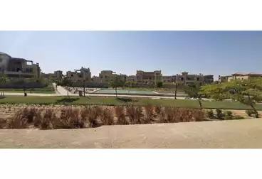 فلل للبيع - 6 غرف