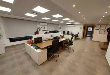 Administrative For rent - 40 rooms - floor 5