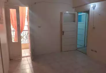 undefined undefined - 2 rooms - floor 5