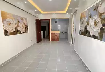 Apartments For sale - 2 rooms - floor 4