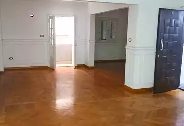 Apartments For sale - 3 rooms - floor 3
