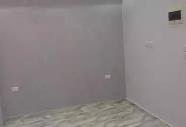 Apartments For sale - 3 rooms - floor 4