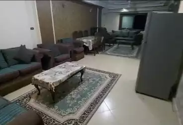 Furnished Apartment For rent - 3 rooms - floor 13