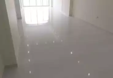 Apartments For rent - 3 rooms - floor 6