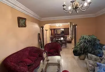 Apartments For sale - 3 rooms - floor 4