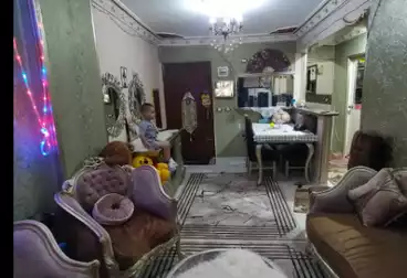 Apartments For sale - 2 rooms - floor 4