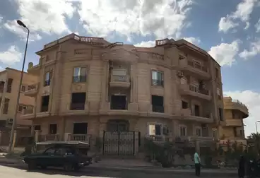 Apartments For sale - 4 rooms - floor 1