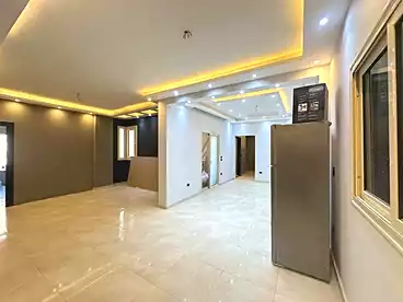 Apartments For sale - 4 rooms - floor 2