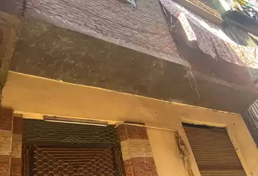 House / Home For sale - 6 rooms
