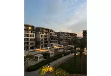 Apartments For sale - 4 rooms - floor 4