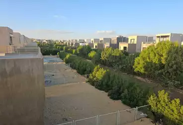 Villas For sale - 4 rooms