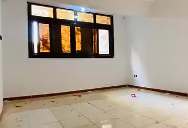 Apartments For sale - 2 rooms - floor 3